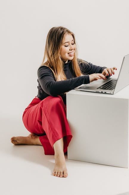 Pantalones verde agua para mujer: ¡Dale un toque fresco a tu look!