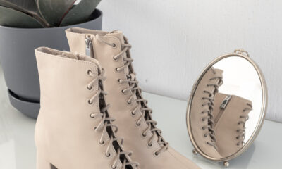 Botas Mustang con cordones para mujer