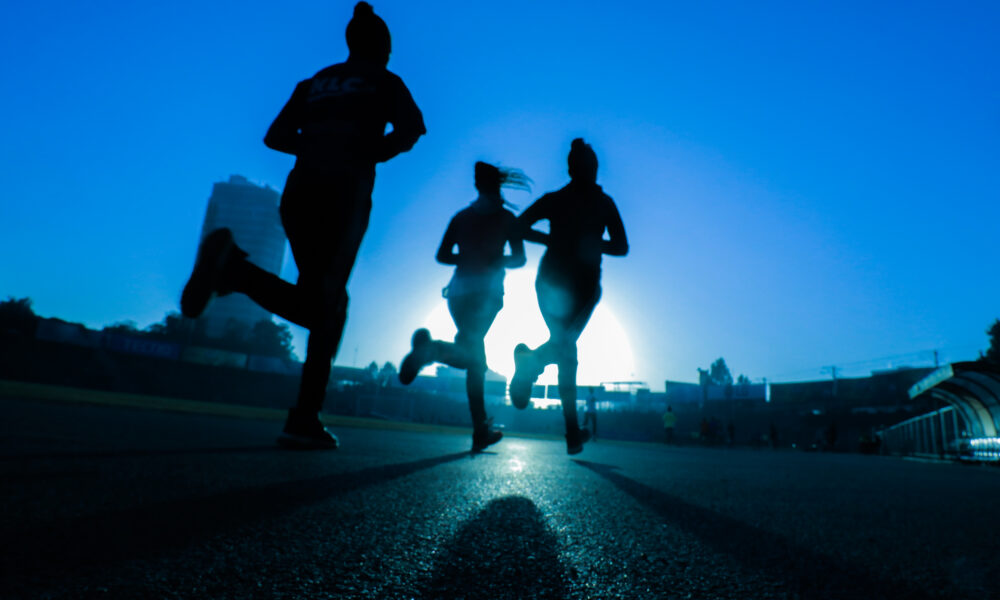 Zapatillas de running hombre en El Corte Inglés: ¡Descubre las mejores opciones!